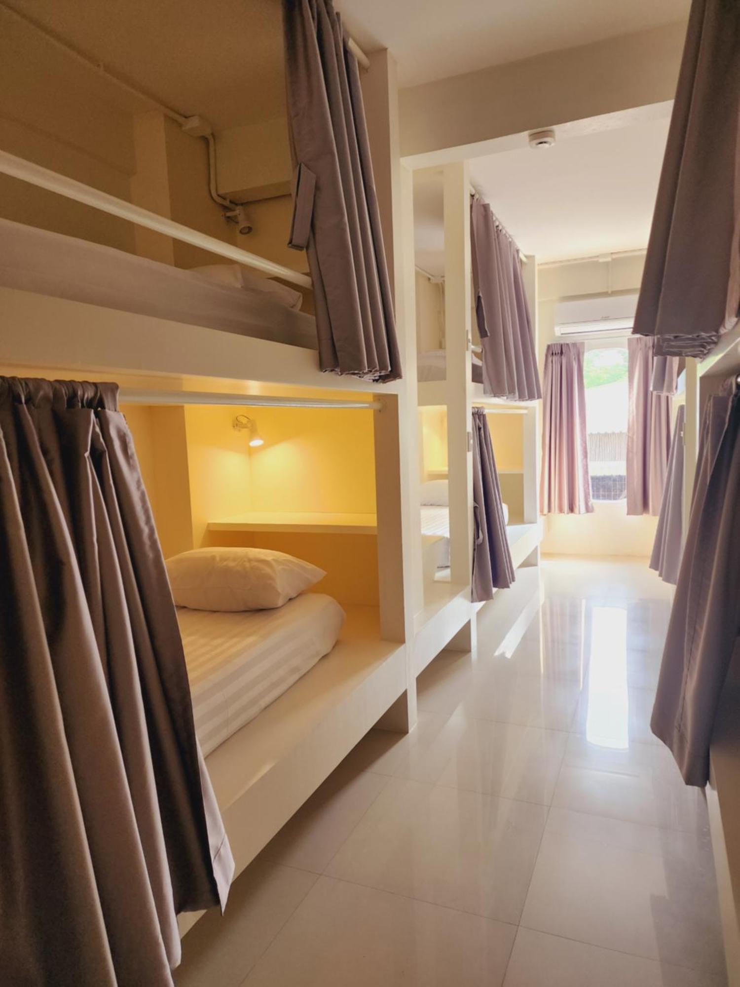 Line Bangkok Hostel ภายนอก รูปภาพ