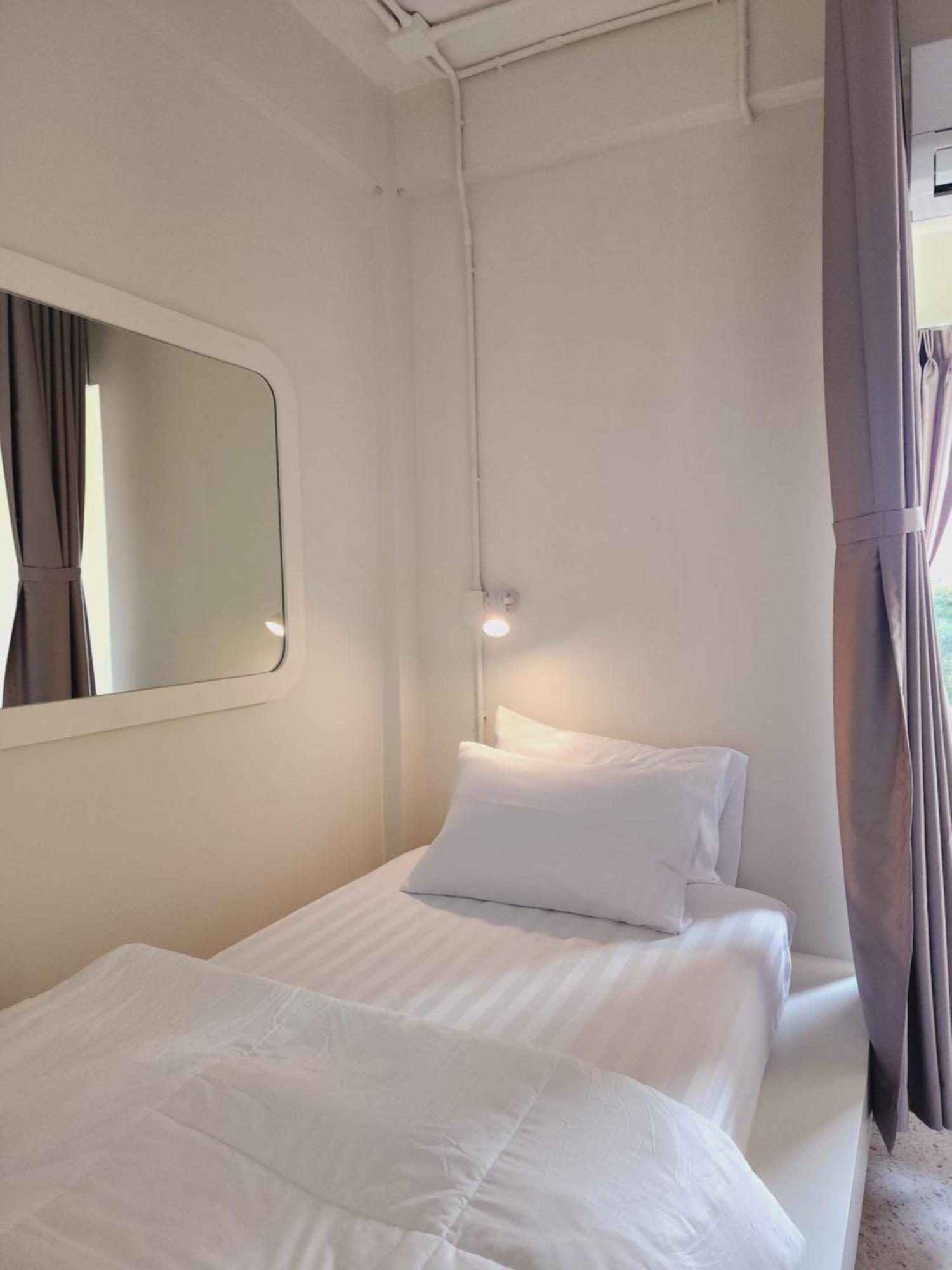 Line Bangkok Hostel ภายนอก รูปภาพ